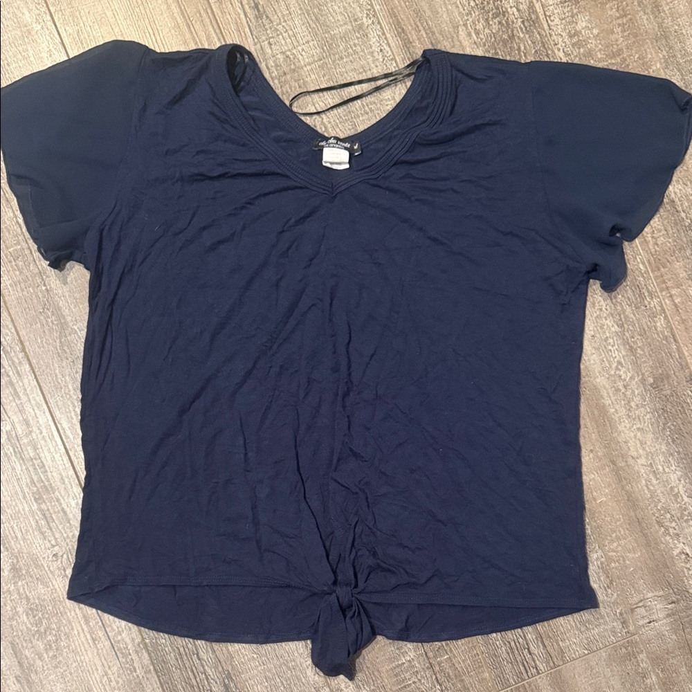 cha cha vente Navy Short Sleeve Tie-Front Tee
